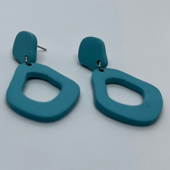 NWT Blue Handcrafted Earrings - Picture 3 of 5